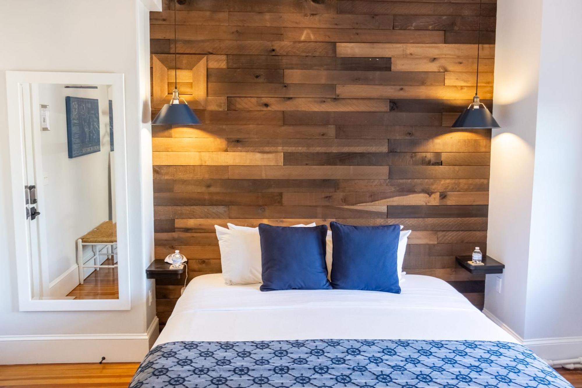 Paws On Pelham (Adults Only) Bed and Breakfast Newport Exteriör bild