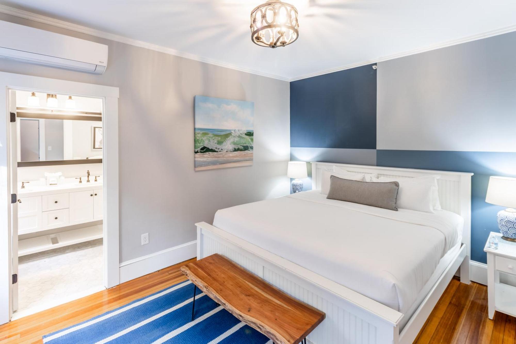 Paws On Pelham (Adults Only) Bed and Breakfast Newport Exteriör bild