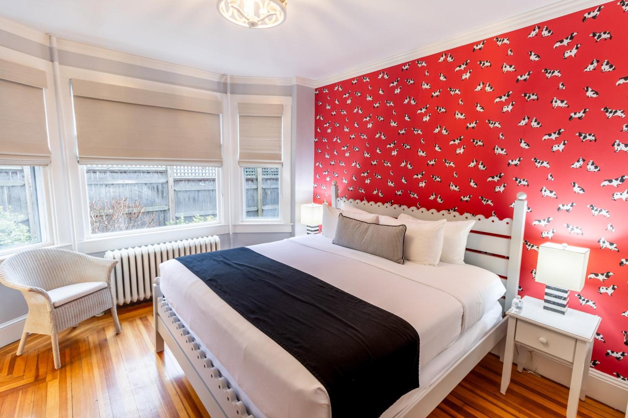 Paws On Pelham (Adults Only) Bed and Breakfast Newport Exteriör bild